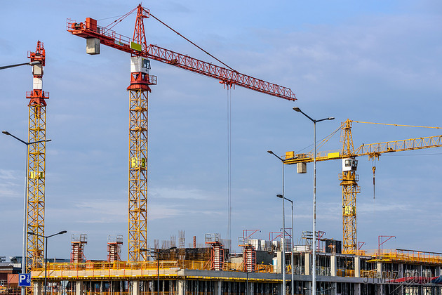 免费下载 设备施工建设现场背景图片标签:建筑 电梯 施工现场 脚手架