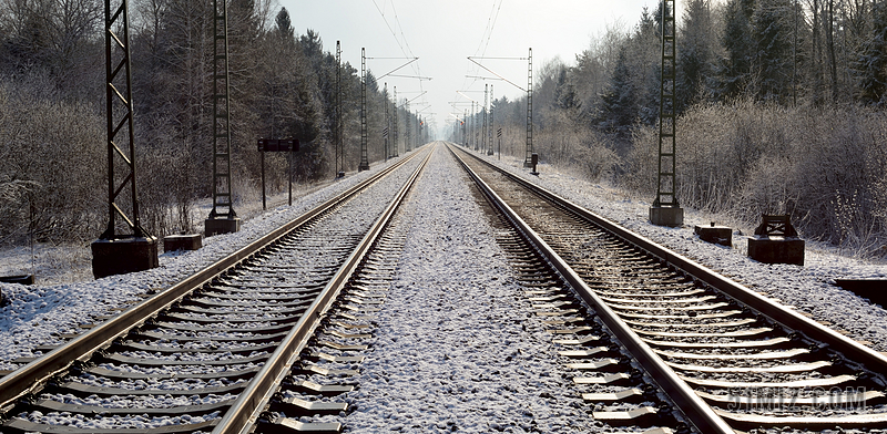 建筑复古铁路钢轨背景图片