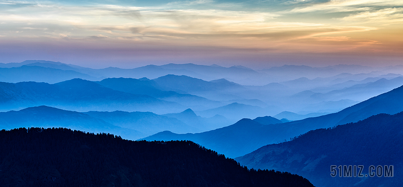 蓝山山顶山脉云海山脉背景图片