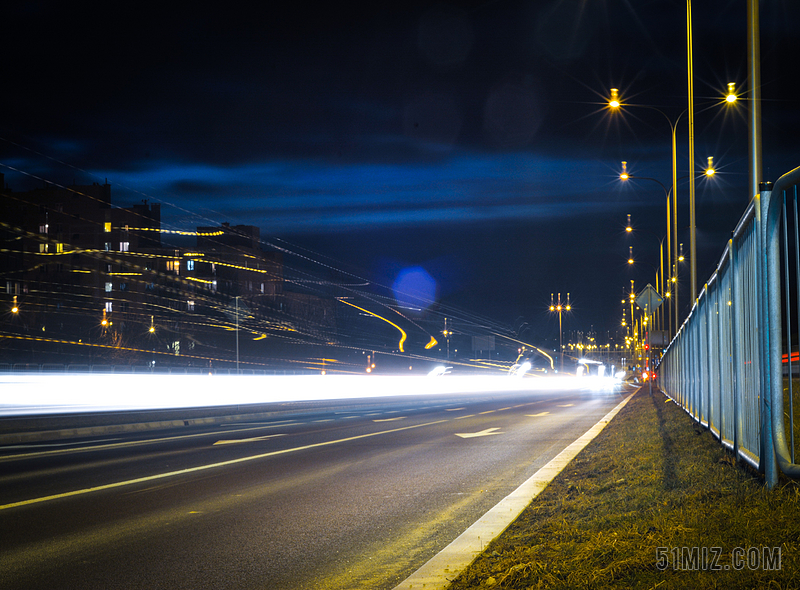 高速公路夜景圖片