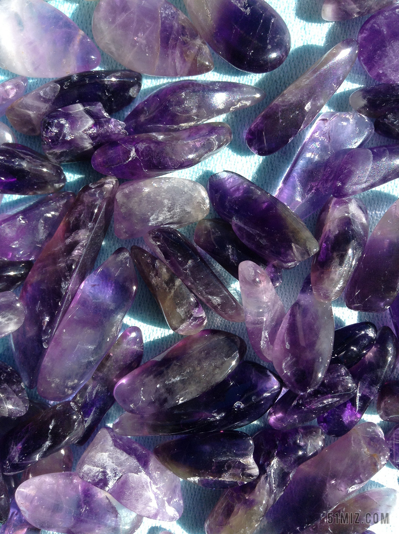 紫水晶 石头 宝石 天然宝石 矿产 水晶 创业板 地质学